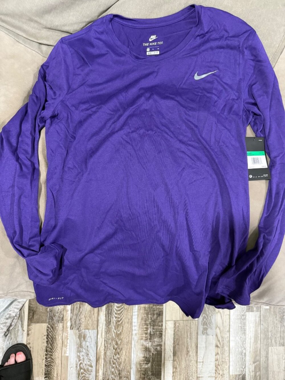 3 Nike Dri-Fit Womens Long-Sleeve Training Tee XL Assorted Colors Lightweight - Picture 3 of 9